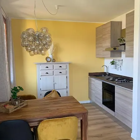 Dreamy New Apartment~lake View Le Vigne 公寓 *